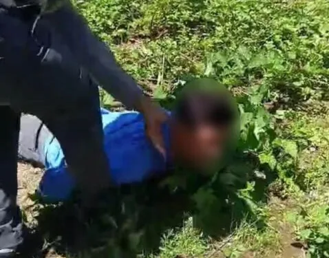 Merkezefendi Belediyesi kendi taktığı tenteyi kendisi söktü
