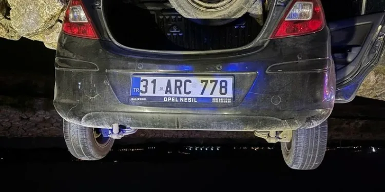 Edremit’te trafik kazası: 3 yaralı
