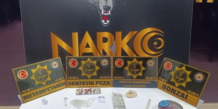 Uyuşturucu ticaretinden yargılanan 74 yaşındaki sanık: “45 senedir uyuşturucu içiyorum”