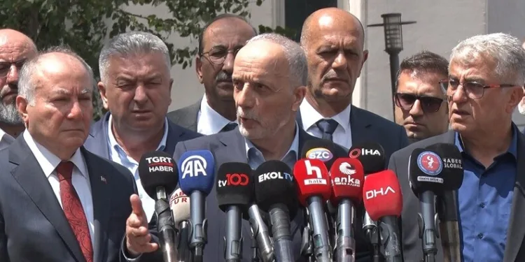 İsrail Savunma Bakanı Katz: “Bugün Tahran’da çok önemli hedefleri vuracağız”
