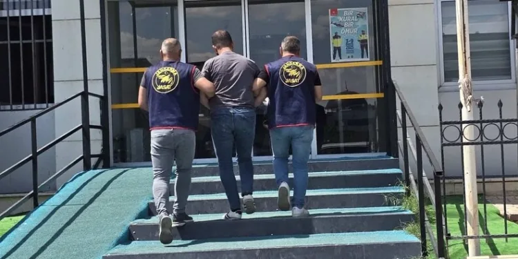 Uyuşturucu ticaretinden yargılanan 74 yaşındaki sanık: “45 senedir uyuşturucu içiyorum”
