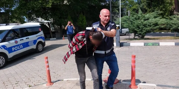 Uyuşturucu ticaretinden yargılanan 74 yaşındaki sanık: “45 senedir uyuşturucu içiyorum”