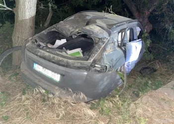Manisa’da çöp kamyonunun çarptığı motosiklet sürücüsü kurtarılamadı