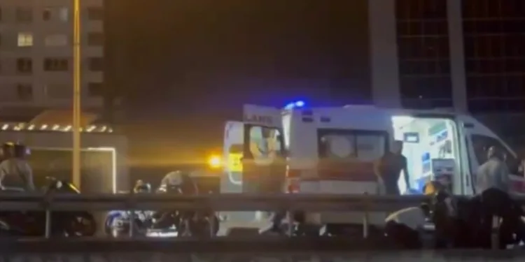 Düğünde atılan havai fişek buğday tarlasını küle çevirdi