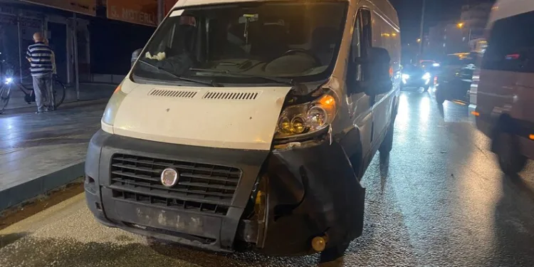 Otomobil ile motosiklet kafa kafaya çarpıştı: 1 ölü