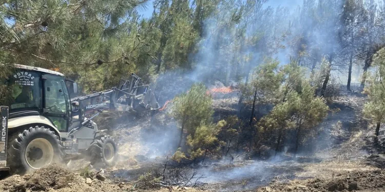 Jandarma Ağırnaslı gençleri uyuşturucuya karşı bilgilendirdi