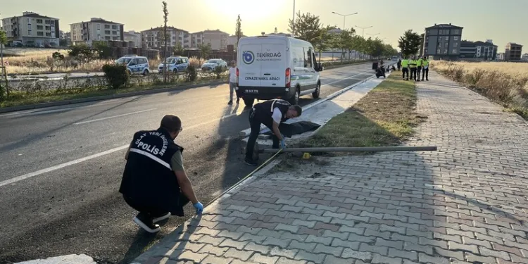 Motosiklet ustasının 35 yıllık emeği yangında küle döndü