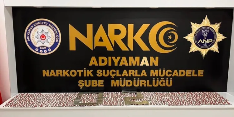 Düzce’de 2 servis aracı ve tır kazaya karıştı: 6 yaralı