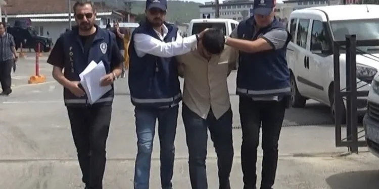 Van’da hafta sonu 18 yangına müdahale edildi