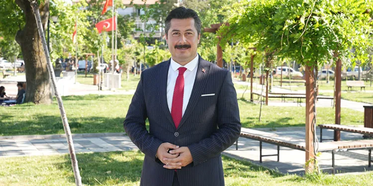 Ercan Özel’den bayram mesajı