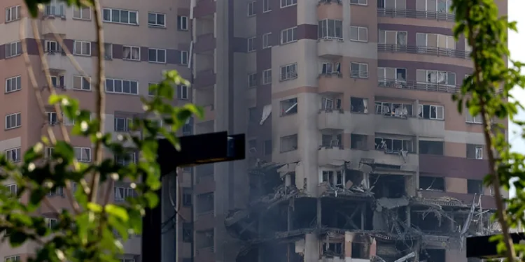 İsrail’in saldırıları sonucu Tahran’da 78, Tebriz’de 5 kişi hayatını kaybetti