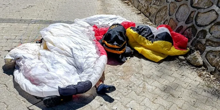 İsviçreli turist paraşüt kazasında hayatını kaybetti