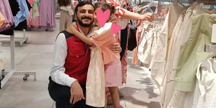 Yetim çocuklara bayramda giyim desteği