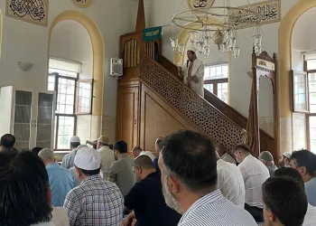 Diyanetten ‘Düğünde israf’ hutbesi