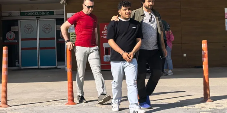Bursa’da arkadaşını bıçaklayan şüpheli yakalandı