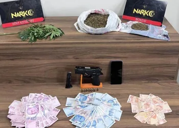 Bursa’da uyuşturucu taciri kıskıvrak yakalandı
