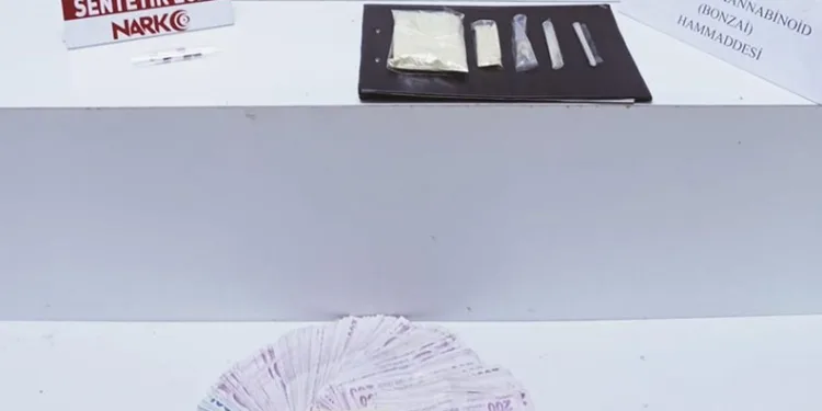 Edremit’te uyuşturucu operasyonu: 2 gözaltı