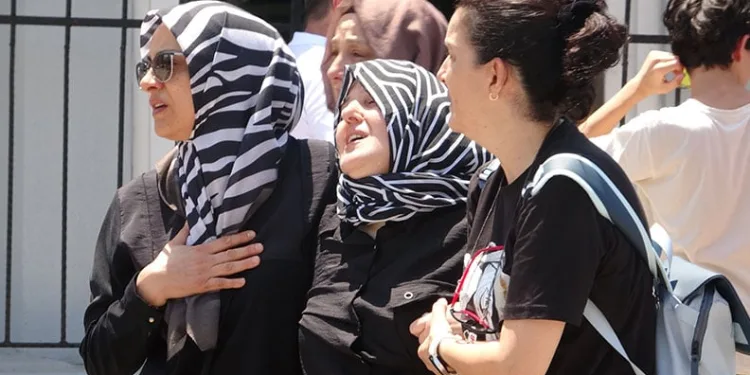 Acılı annenin feryadı yürekleri dağladı