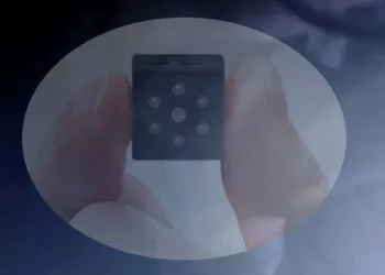 AVM tuvaletinde gizli çekim yaptı