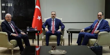 Dışişleri Bakanlığında 3’lü zirve