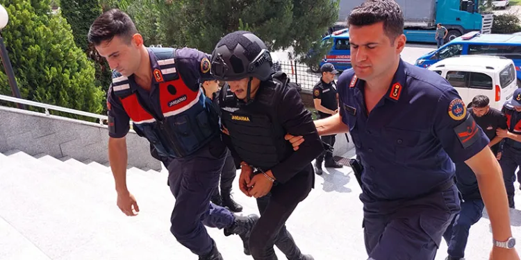 ‘Muhtarlık seçimi husumeti’ cinayetinde 2 kardeşi öldüren şahsa 50 yıl hapis