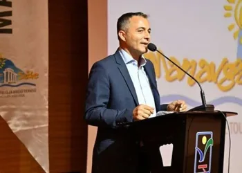 Manavgat Belediyesi’ne ‘rüşvet ve yolsuzluk’ operasyonu