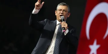 “Terör örgütü silah bırakıyorsa iyidir”
