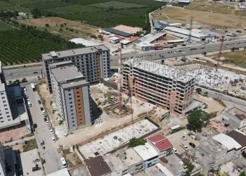 Örnek dönüşüm projesi yolu yarıladı