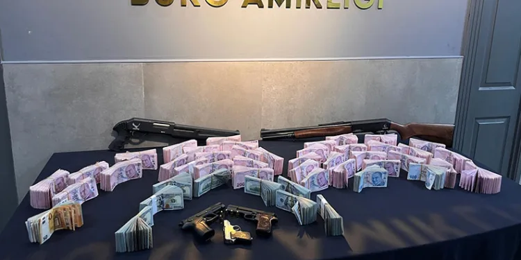 Kafes Operasyonu’nda 25 şüpheli yakalandı