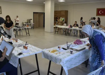 Karacabey’de sanata destek