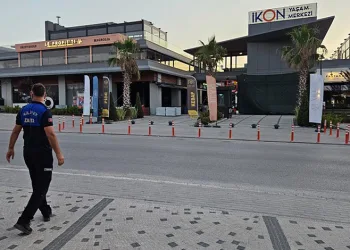 Nilüfer’de izinsiz afişlere geçit yok
