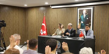 Mudanya’da Belediye Meclisi’ne tatil yok