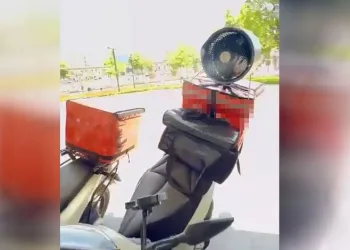 Bursa’da kurye motosikletine vantilatör taktı