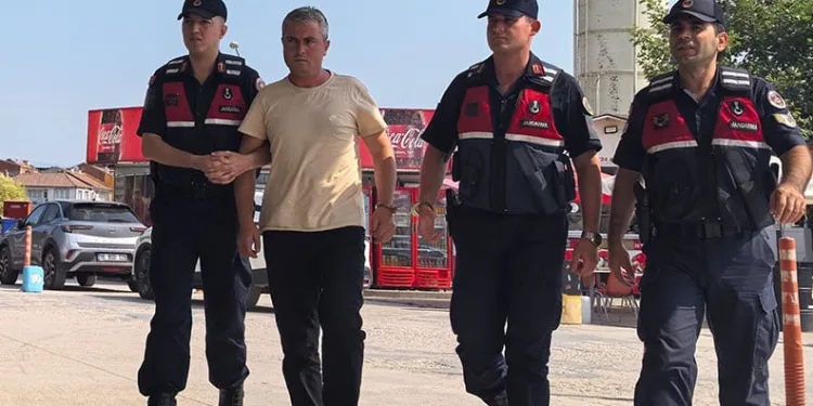 Bursa’da cezaevi firarisini jandarma yakaladı