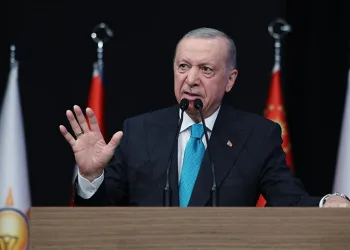Erdoğan: Mizah kisvesiyle yapılan açık bir kışkırtma