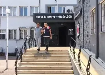 Bursa’da sahte kaymakam polis operasyonuyla yakalandı
