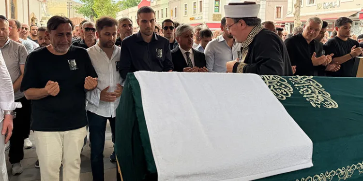 Sabri Ugan, memleketi Sakarya’da toprağa verildi