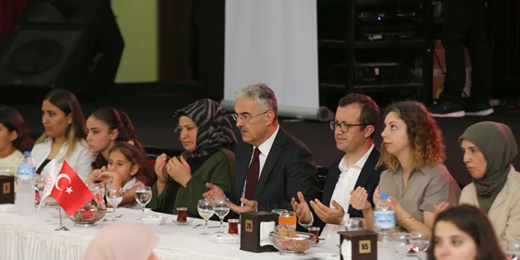 Bursa Valiliği, şehit ve gazi aileleriyle bir araya geldi