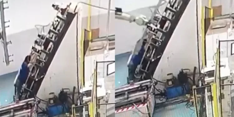 Adana’da feci iş kazası: Arızalı makine, işçinin sırtına saplandı