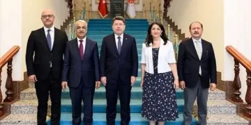Bakan Tunç, DEM Parti’yle görüştü