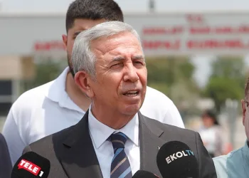 Mansur Yavaş, Böcek’i ziyaret etti