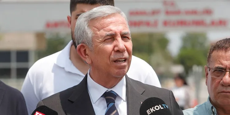 Mansur Yavaş, Böcek’i ziyaret etti