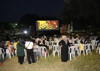 Osmangazi’de açık hava sinema keyfi devam ediyor