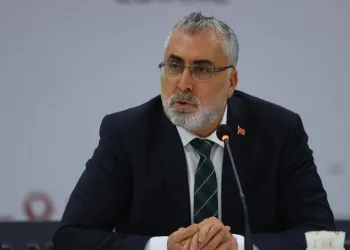 Kamu işçileri toplu sözleşmesinde 3. teklif açıklandı