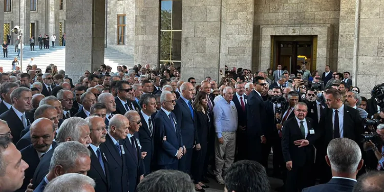 Altan Öymen için TBMM’de cenaze töreni düzenlendi