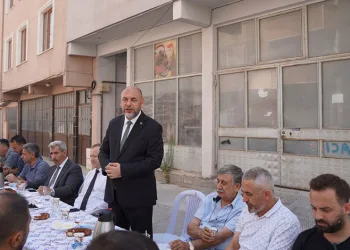 Bekir Aydın, Muradiye Mahallesi Esnaflarıyla Kahvaltıda Buluştu