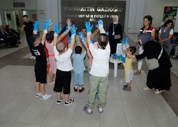 Büyükşehir’den lösemi tedavisi gören çocuklara moral