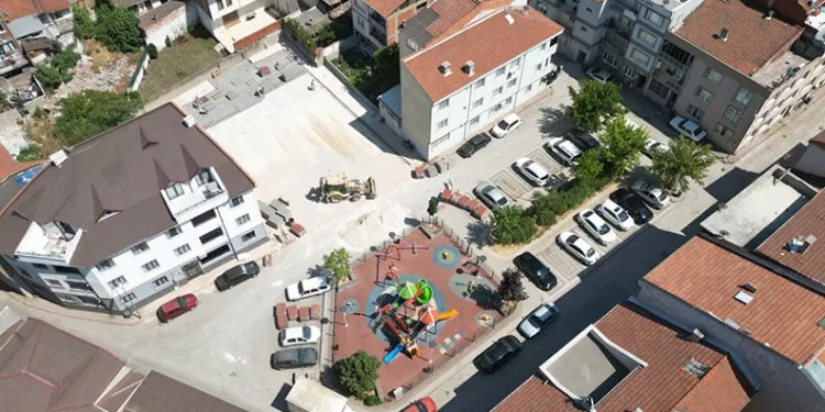 İnegöl Belediyesi Ücretsiz Otopark Hamlesini Kararlılıkla Sürdürüyor