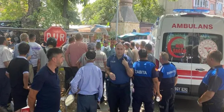 Kontrolden çıkan kamyon devrildi: 1 ağır yaralı