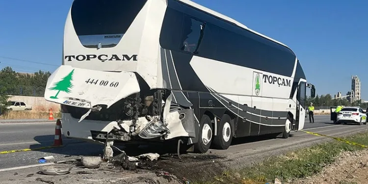 Ankara’da feci kaza: 2 ölü